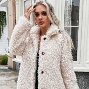 A adorable Button Front Collared Teddy Coat - new All sizes